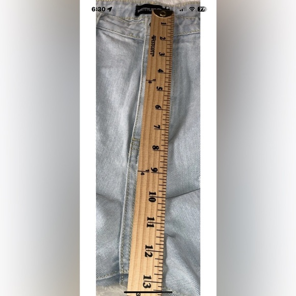 Pretty Little Thing Women’s Size 8 Wide Leg  Destroyed High Waist Jeans NWT - Picture 11 of 13